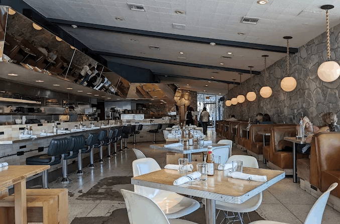 Amigo Room 701 E. Palm Canyon Drive