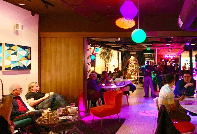 V Wine Lounge & Martini Bar East Tahquitz Canyon Way